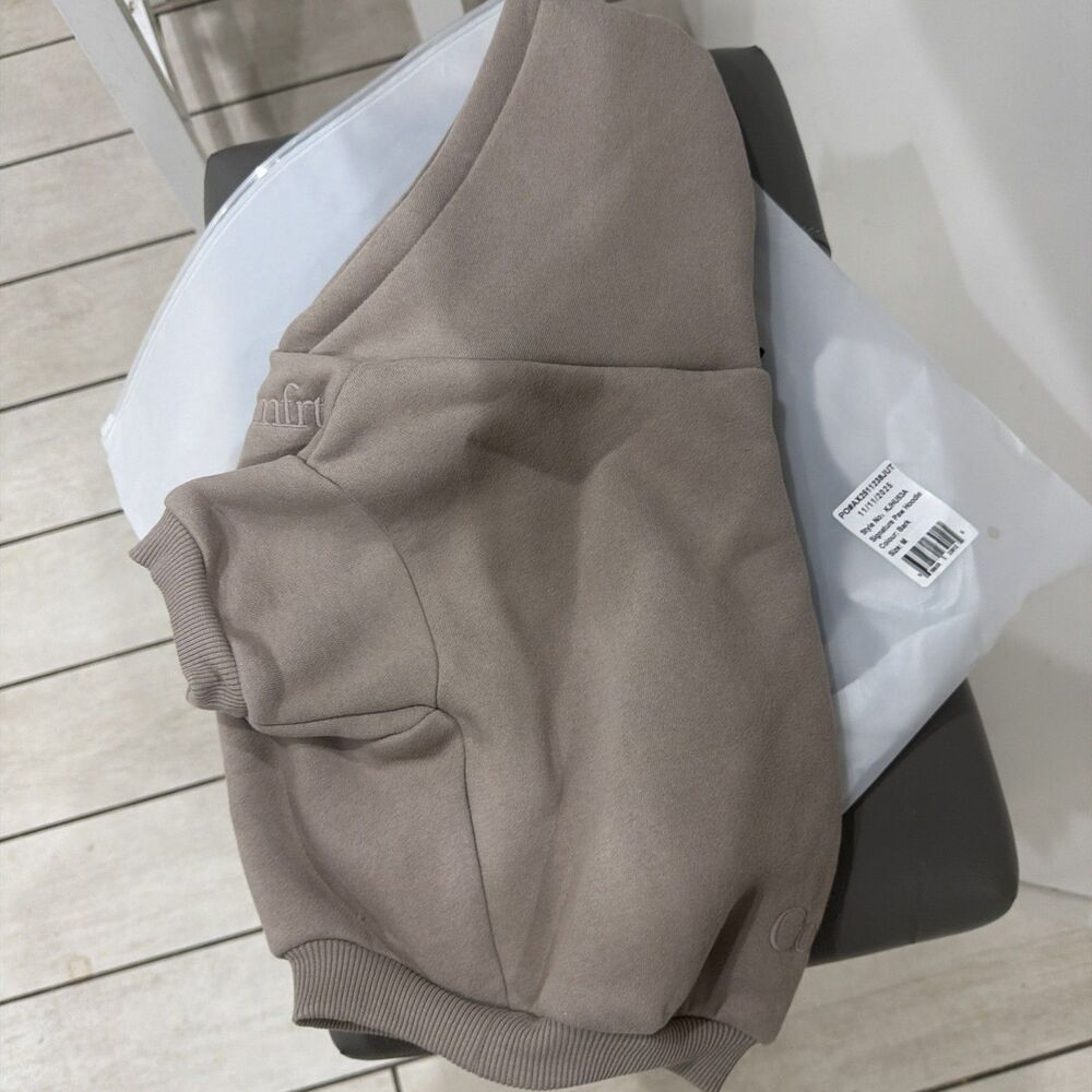 Comfrt Dog Hoodie Bark Color  Sz SM New